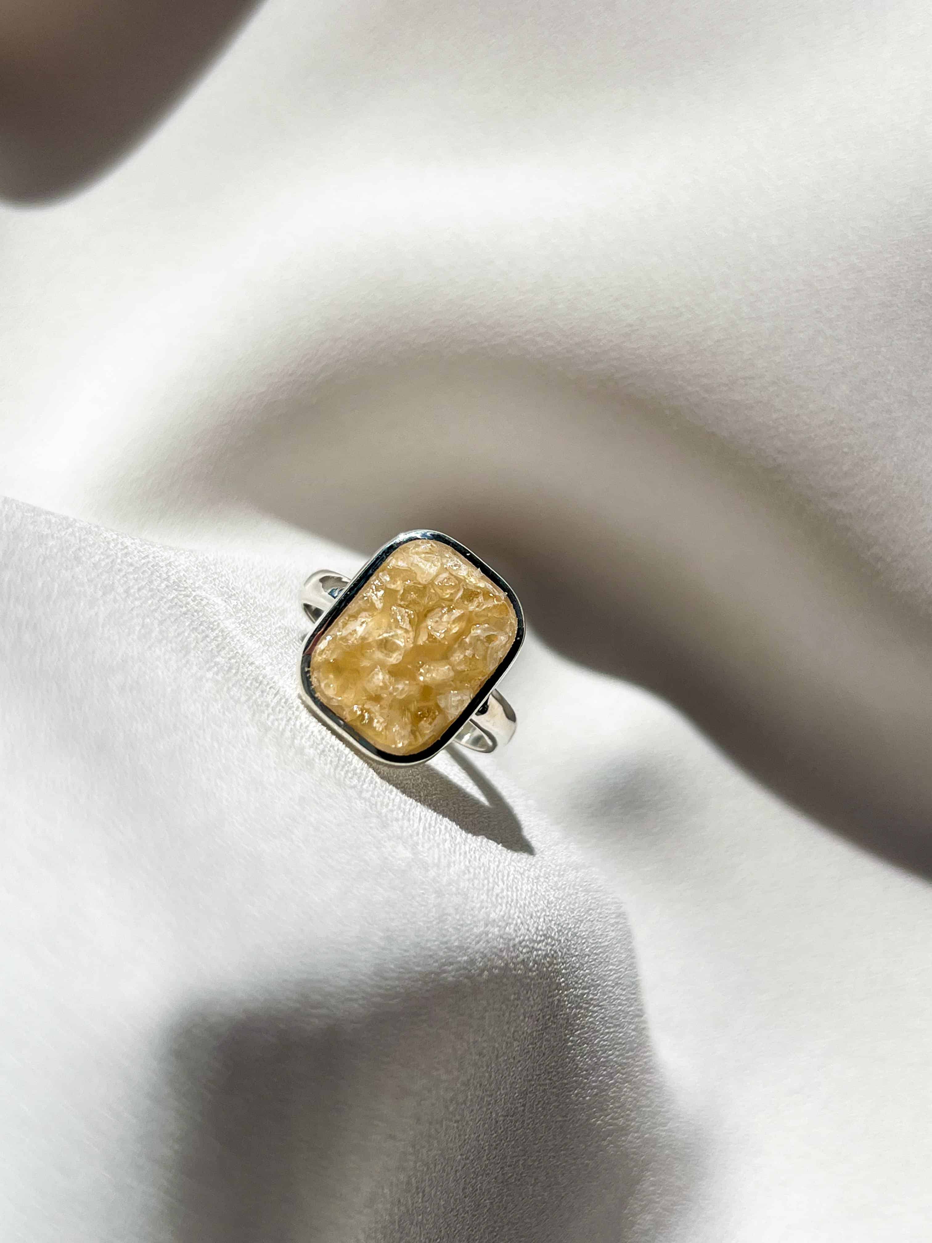 RING "Aura"